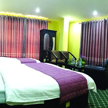 Asian Hotel ブトワル エクステリア 写真